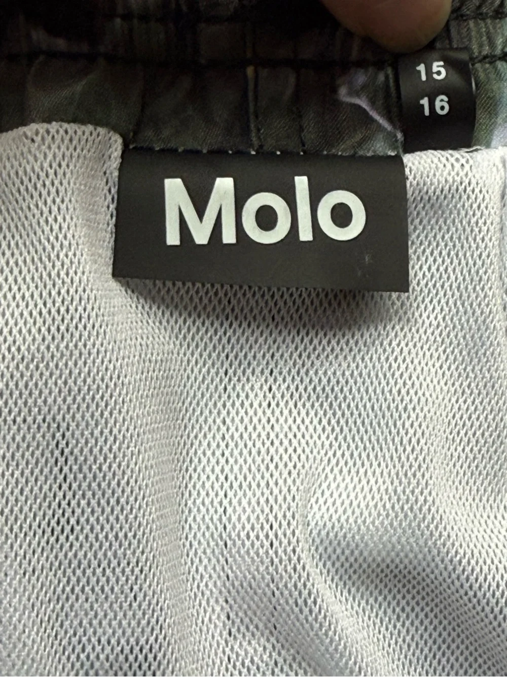Molo teen boys